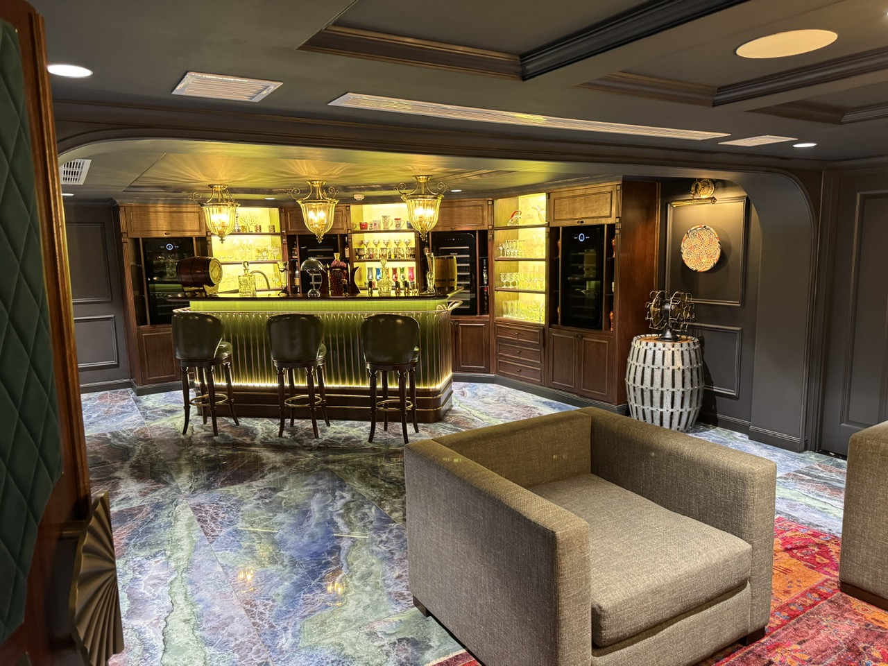 Biệt thự cổ điển Quận 7